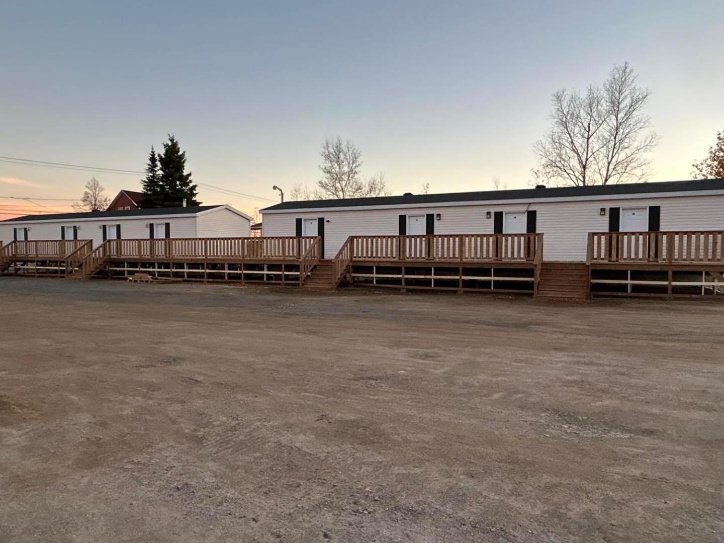 Motel Quatre Saisons Forestville Δωμάτιο φωτογραφία